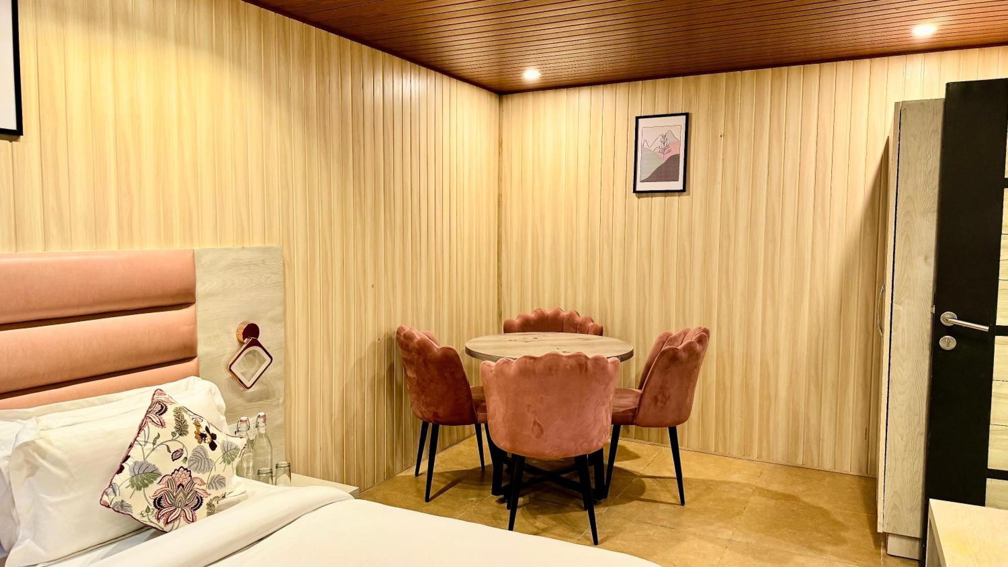 Hotel Pride Inn - 800 Mts From Mall Road Mussoorie Exterior foto